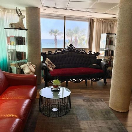 Elis Boutique Hotel Bat Yam Exterior foto