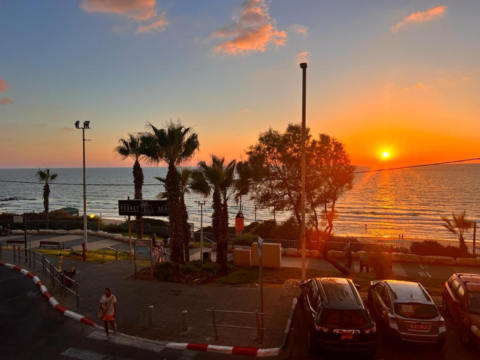 Elis Boutique Hotel Bat Yam Exterior foto