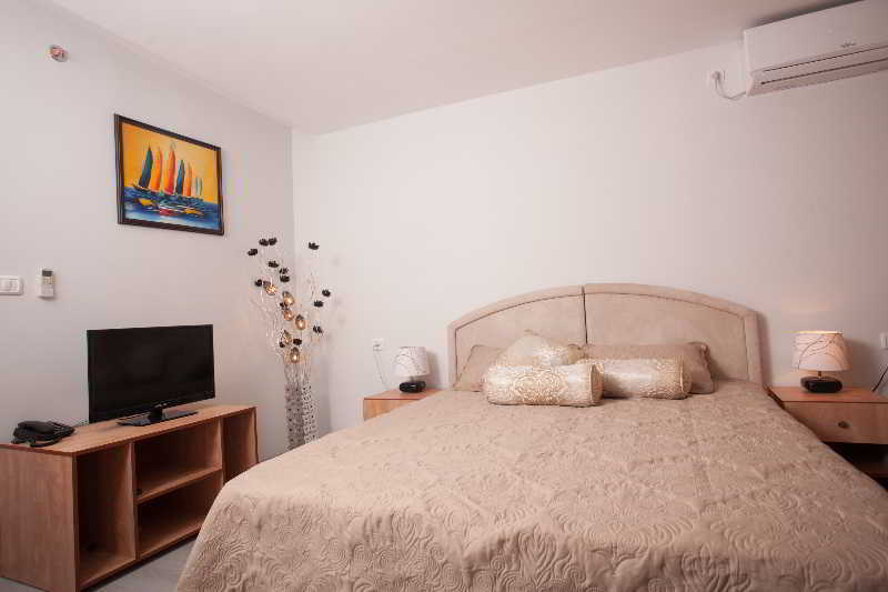 Elis Boutique Hotel Bat Yam Exterior foto