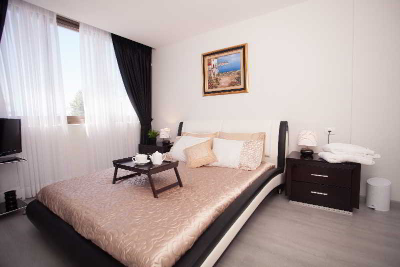 Elis Boutique Hotel Bat Yam Exterior foto