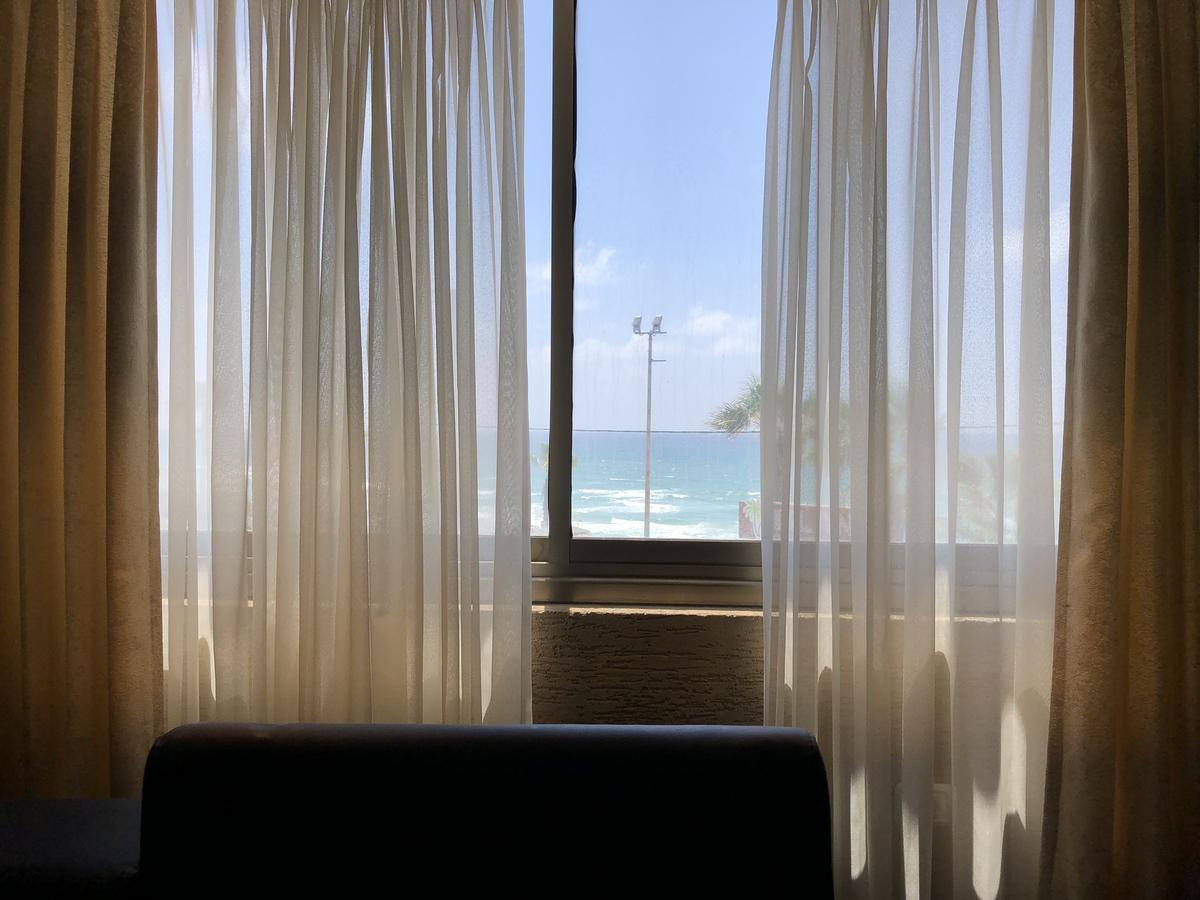 Elis Boutique Hotel Bat Yam Exterior foto